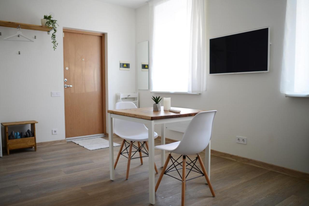 City Center Apartment Κλαϊπέντα Εξωτερικό φωτογραφία
