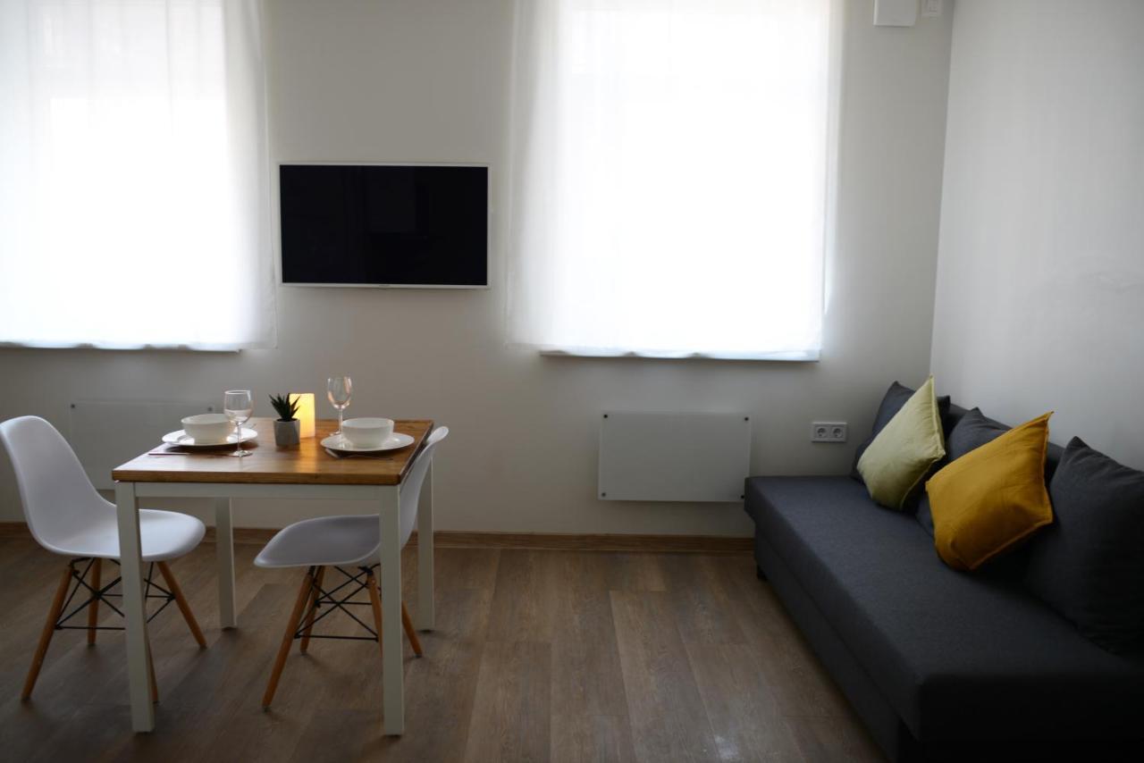 City Center Apartment Κλαϊπέντα Εξωτερικό φωτογραφία